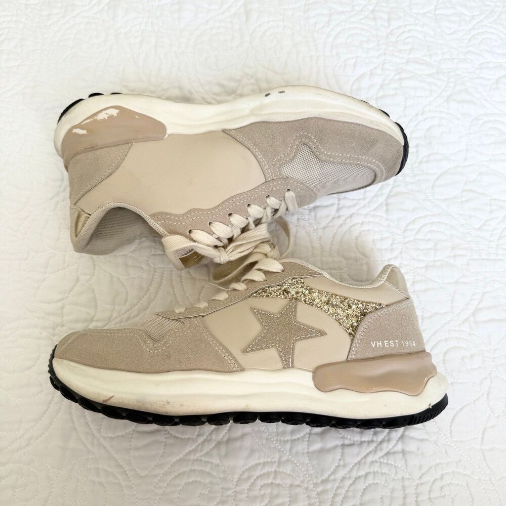 Vintage Havana Run Sneakers in Nude Glitter Size 8